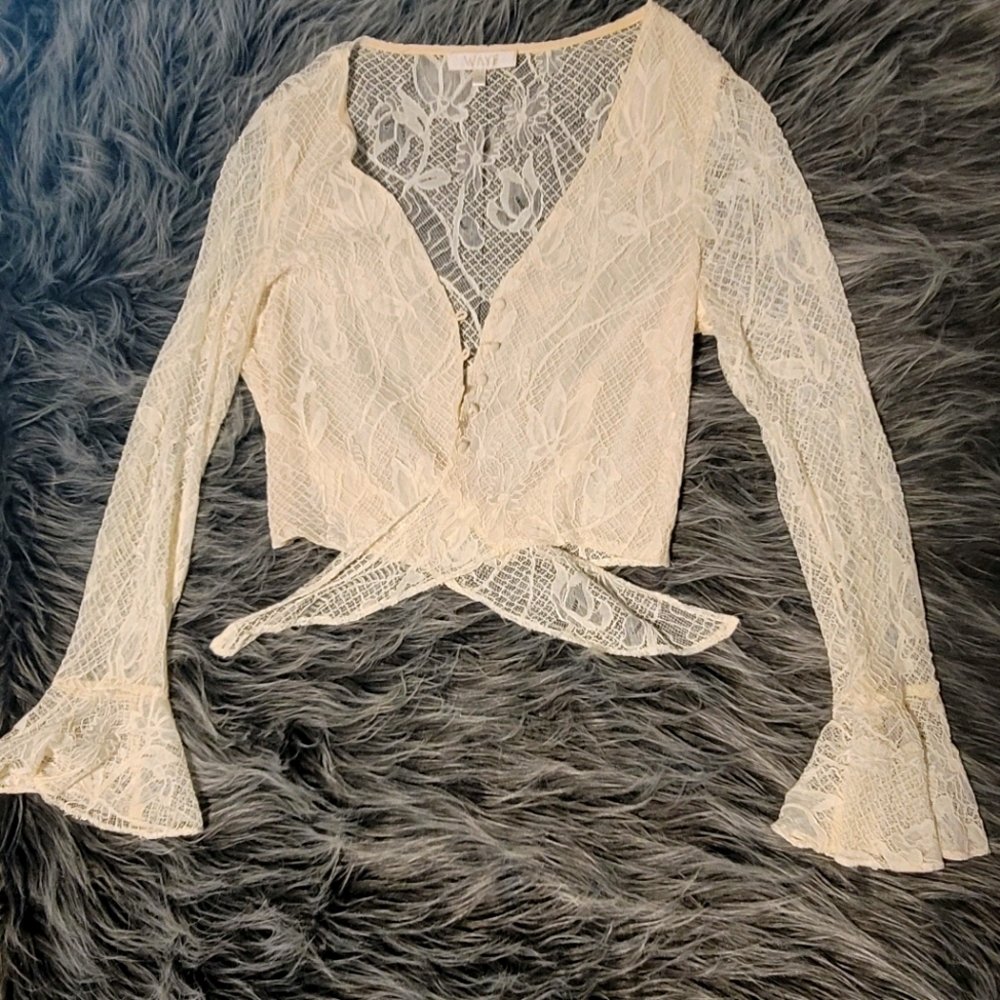 Lace bell sleeve blouse